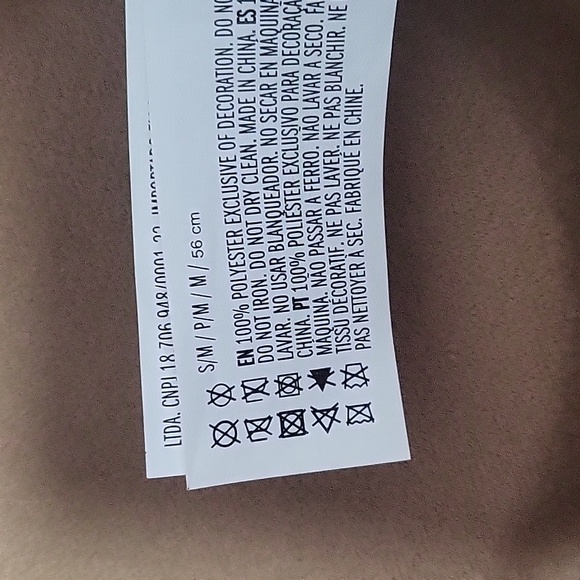 Hat - Picture 5 of 5